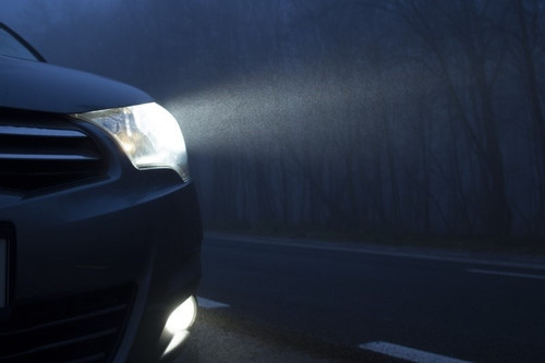 Bí quyết lái xe an toàn trong thời tiết sương mù