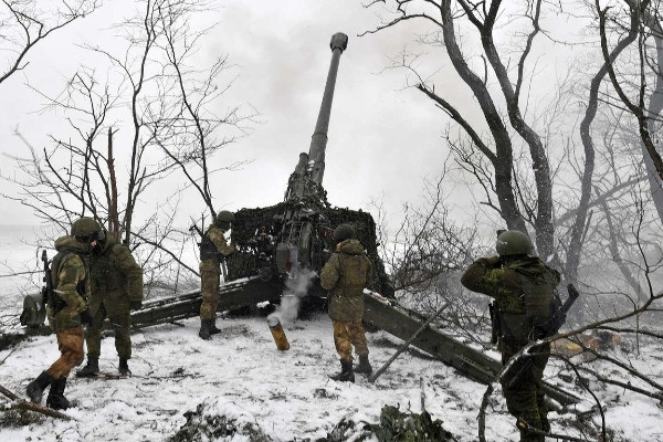 Nga đẩy lùi nhiều đợt phản công, Anh phản đối đưa quân tới Ukraine