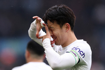 Son Heung-min lập công, Tottenham vùi dập Aston Villa