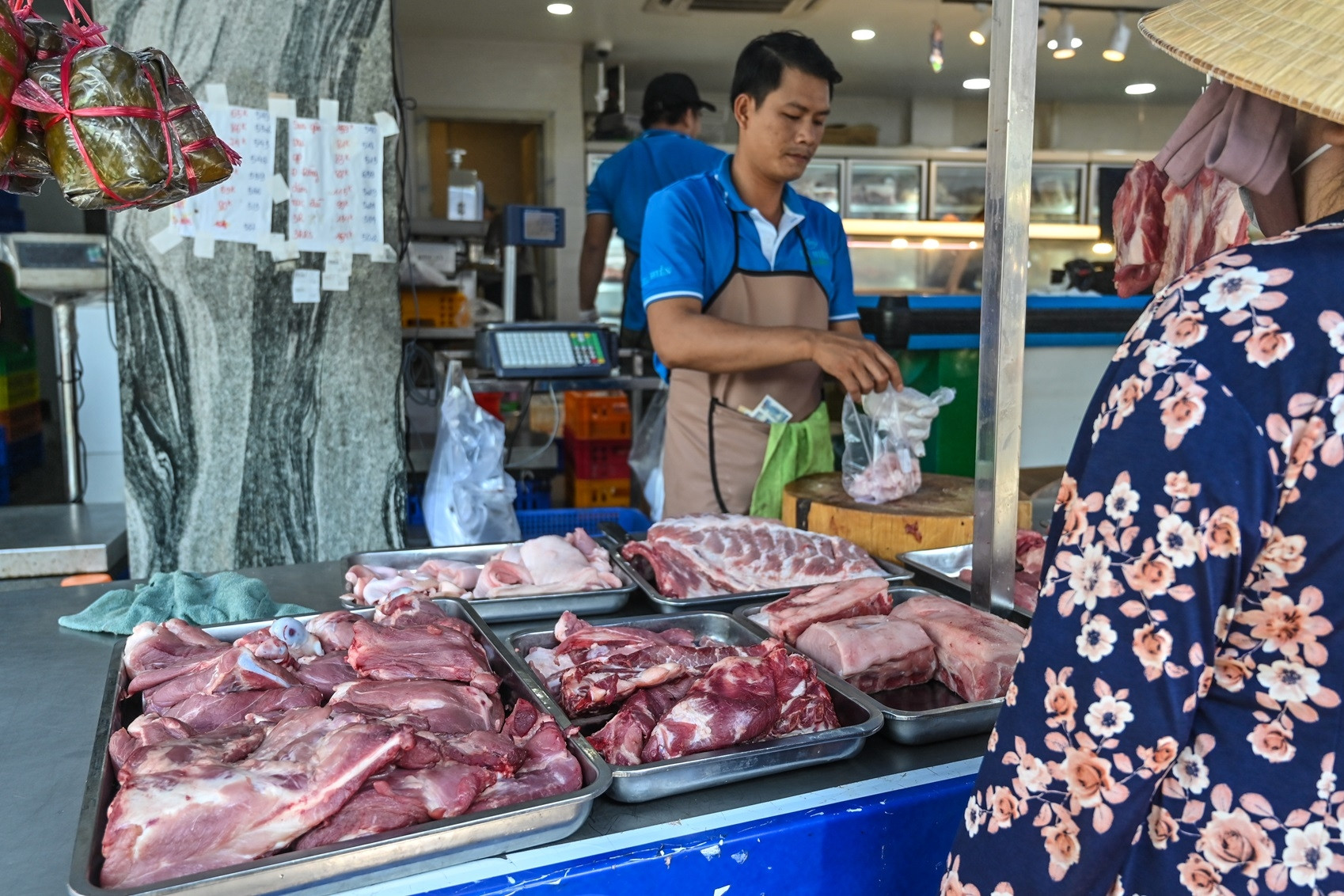 Bộ Tài chính nêu lý do không nâng ngưỡng chịu thuế VAT lên 250 triệu
