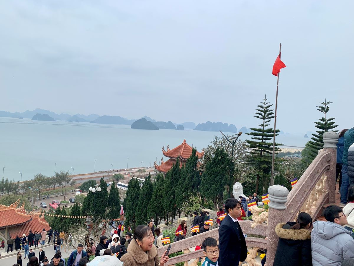 5 du lich bien ok.jpg