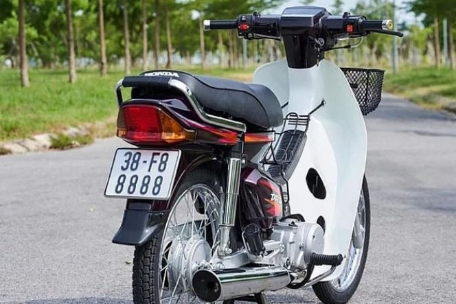 Chuyên gia nói gì về đấu giá biển số xe máy?