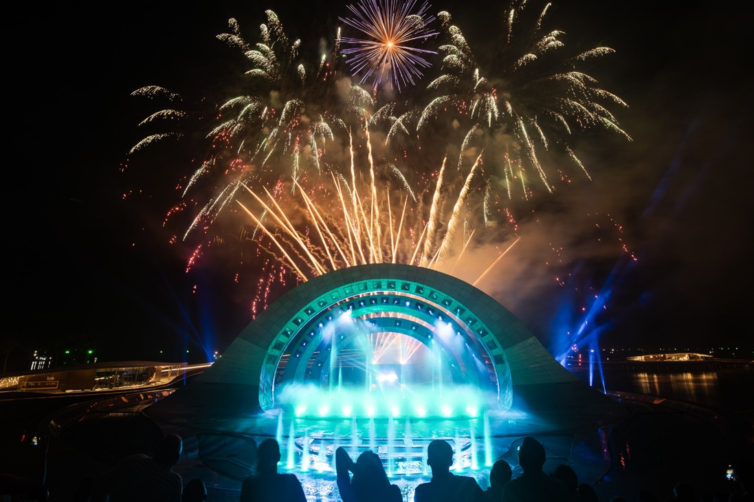 Sunset Town in Phu Quoc Island displays daily artistic fireworks