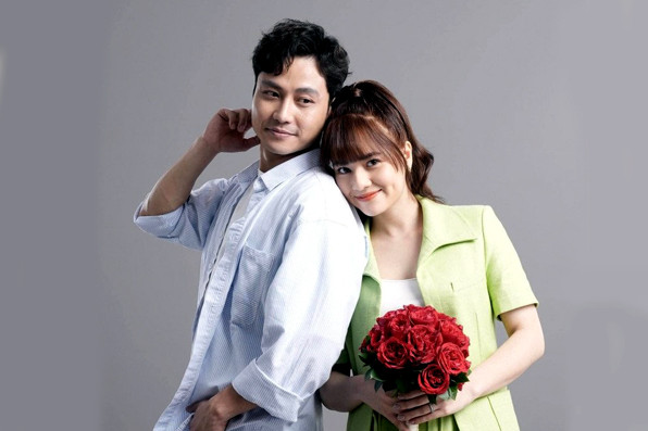 Diễn viên Việt Hoa khen Thanh Sơn hết lời, tiết lộ đám cưới vào cuối năm