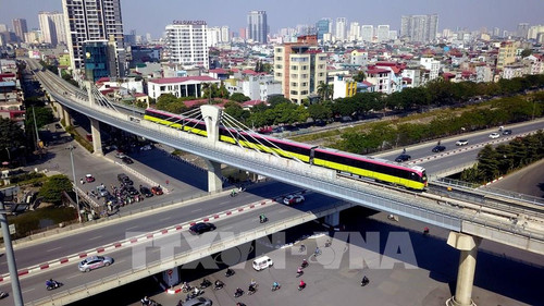Nhon-Hanoi Station Metro Line starts test run