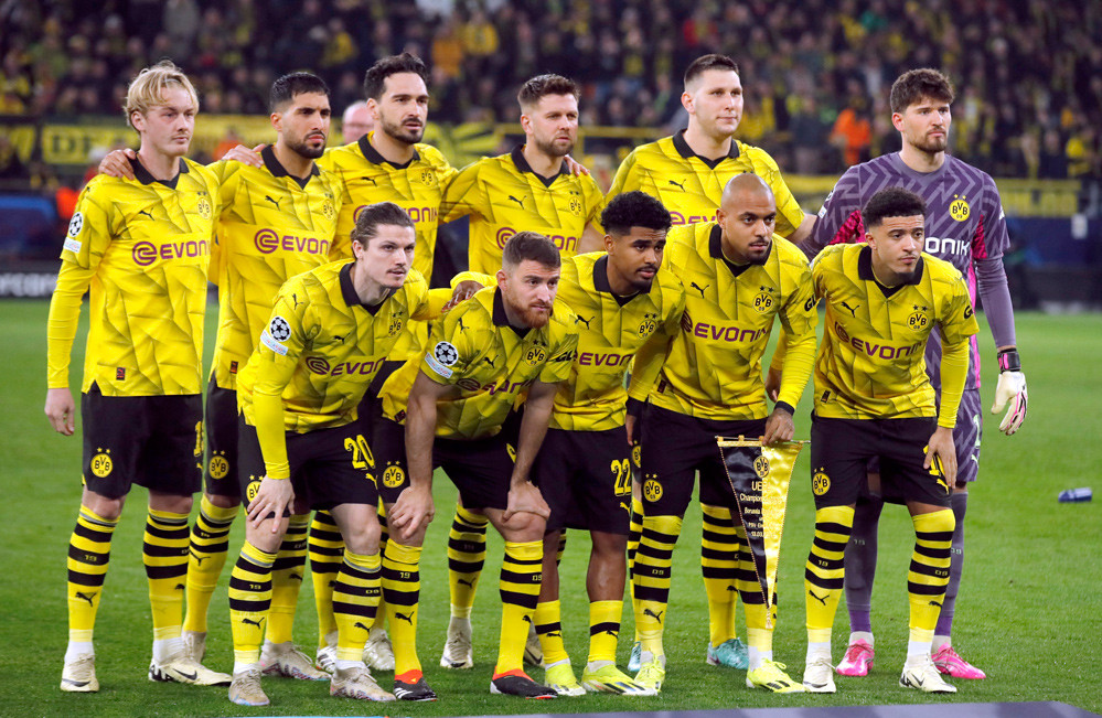 View - Kết quả bóng đá Borussia Dortmund 2-0 PSV, Vòng 1/8 Cúp C1