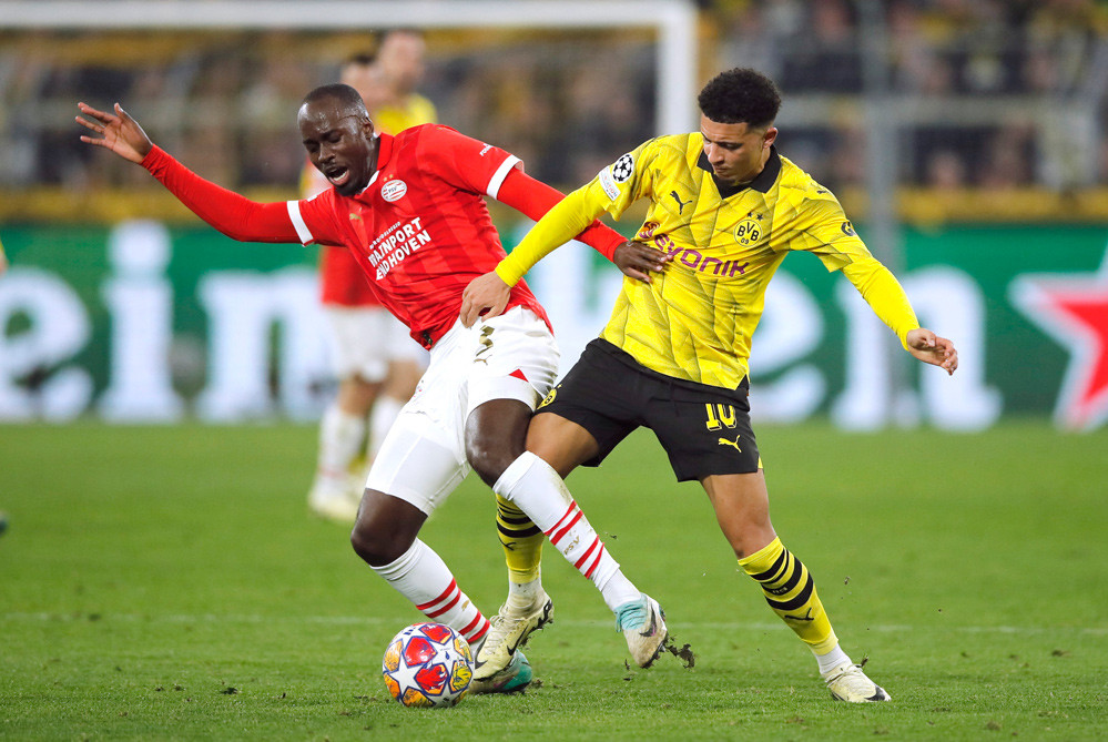 Dortmund khởi đầu ấn tượng
