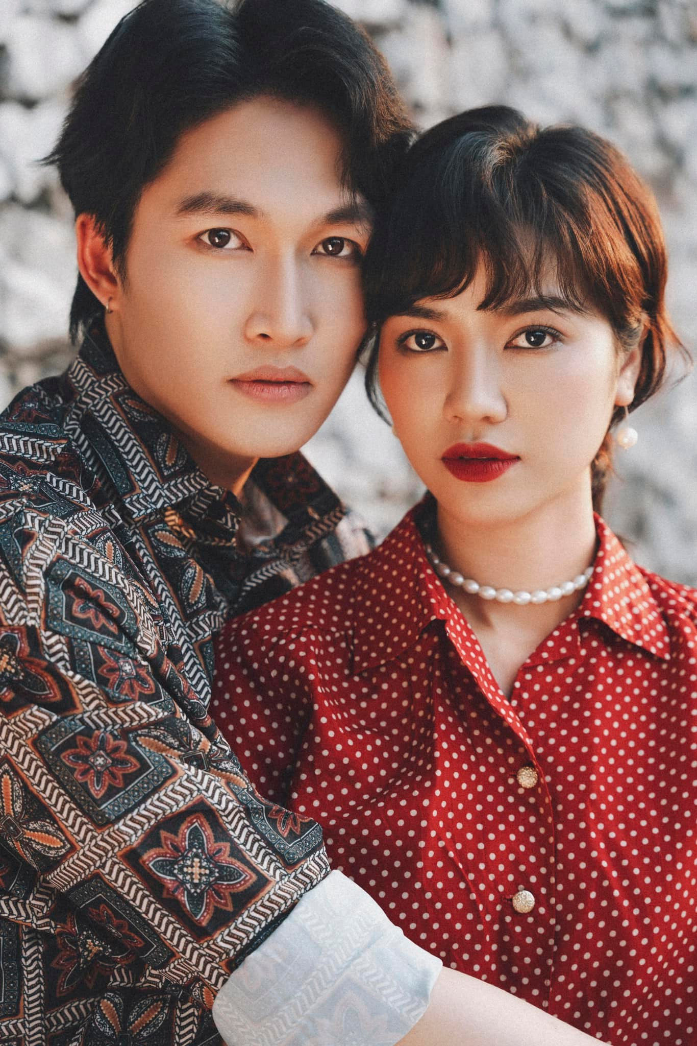 View - Đình Tú - Anh Đào 'Gặp em ngày nắng' tung ảnh tình tứ, khán giả 'đẩy thuyền'