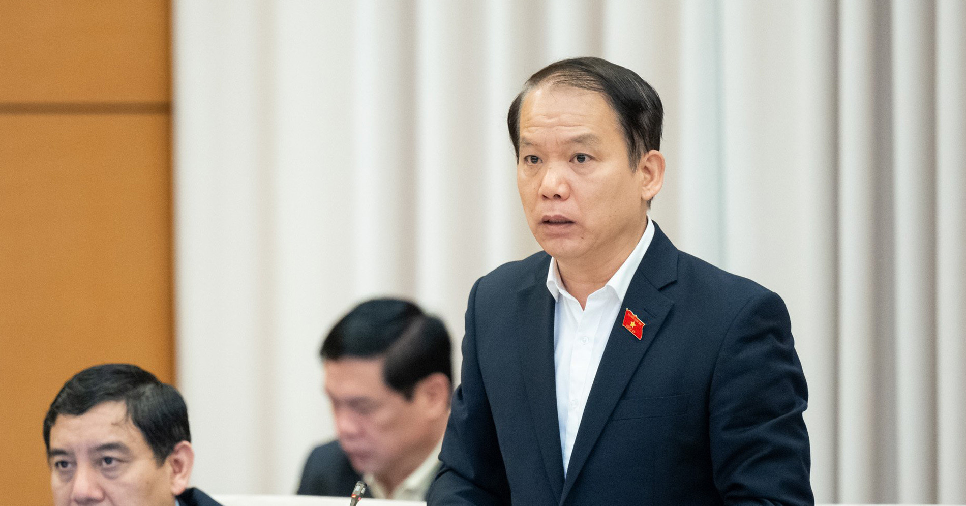 Cần làm rõ quy định cảnh sát giao thông được trích lại 70% tiền phạt