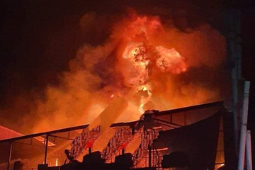 Cháy lớn tại cụm công nghiệp ở Vĩnh Phúc
