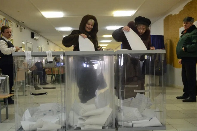 Khoảng 2 triệu cử tri Nga đã bỏ phiếu sớm bầu tổng thống