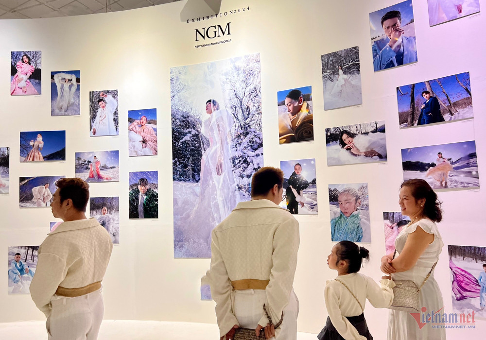View - Lần đầu triển lãm ảnh thời trang người mẫu Việt diễn dưới trời tuyết -8 độ C