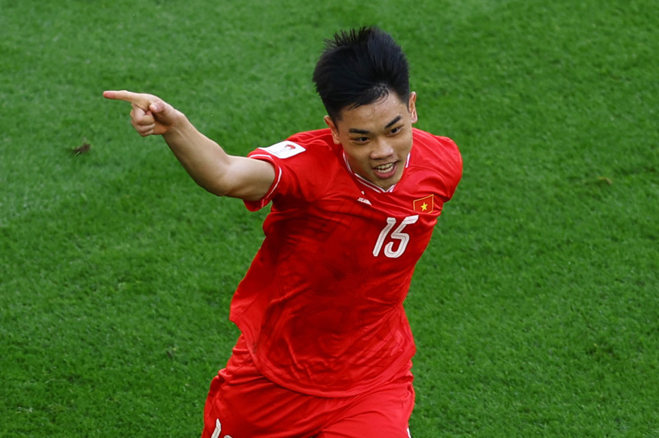 Đình Bắc: Vượt lùm xùm, quyết 'xé lưới' Indonesia