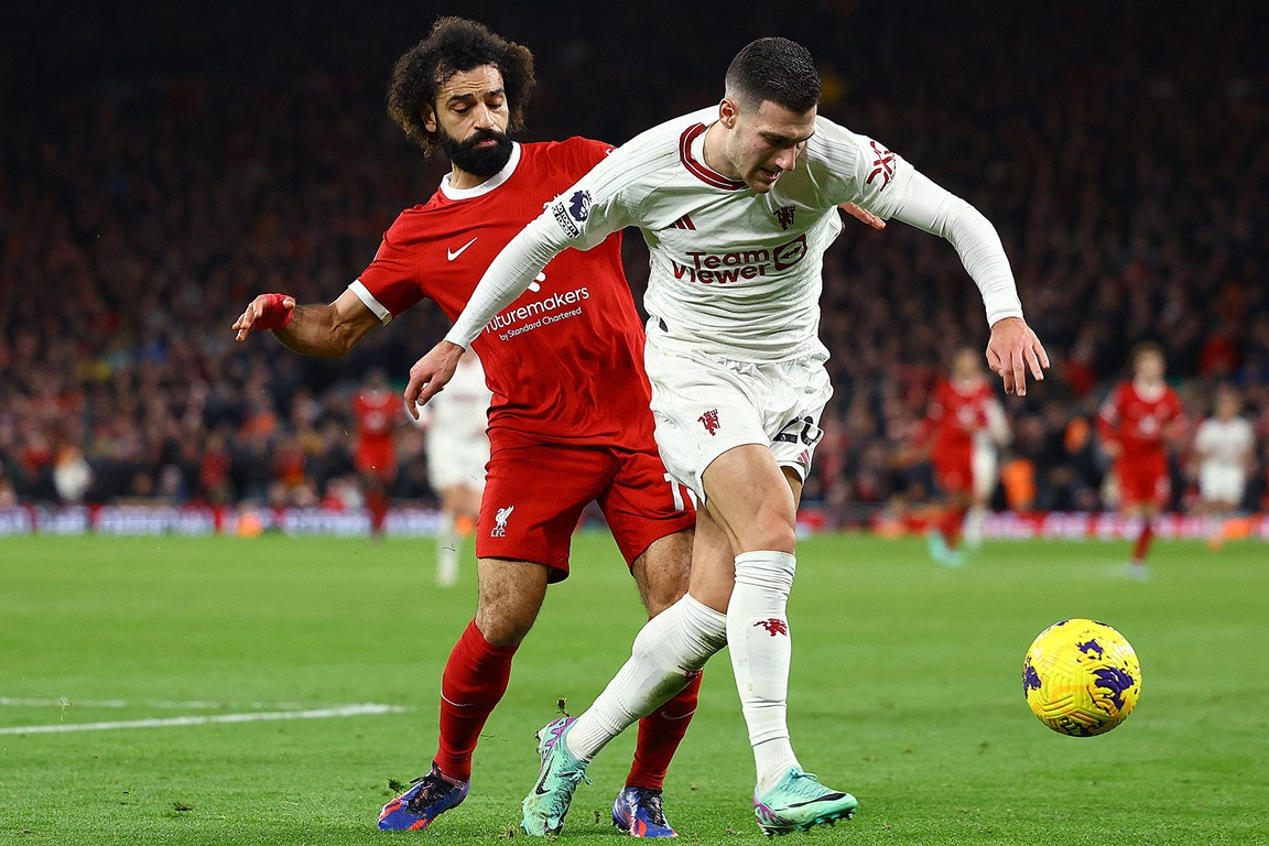 Lịch thi đấu bóng đá hôm nay 17/3/2024: Tứ kết MU vs Liverpool