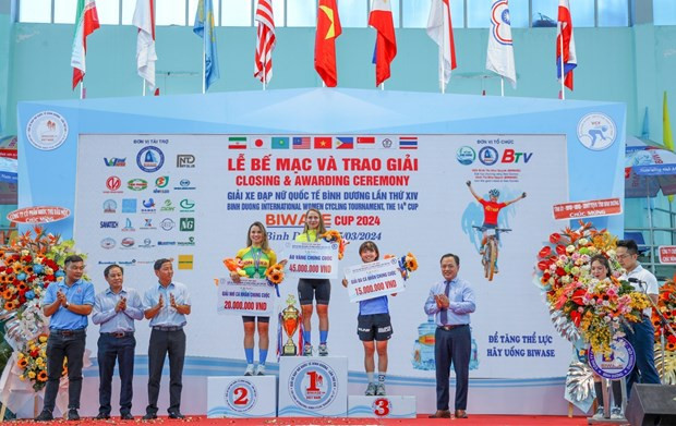 Russian wins Binh Duong int’l women cycling tournament