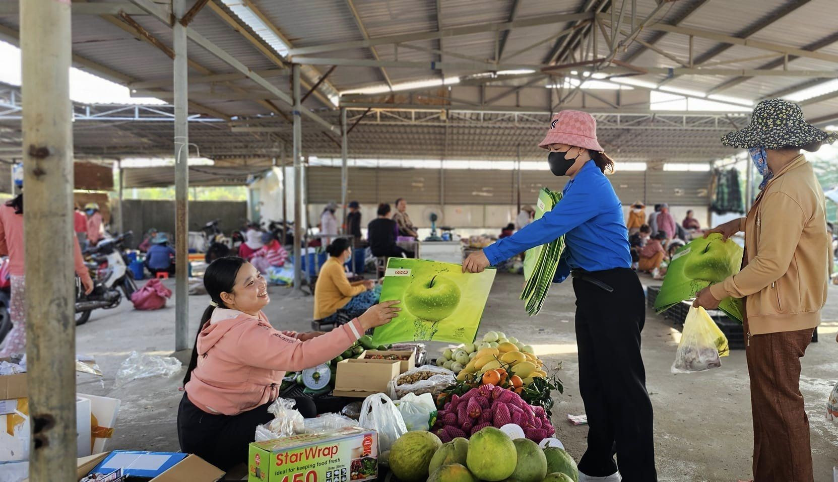 2 chat thai ninh thuan.jpg