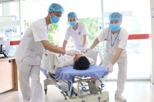 Tai nạn sinh hoạt khiến người đàn ông Hà Nội phải đi cấp cứu trong đau đớn