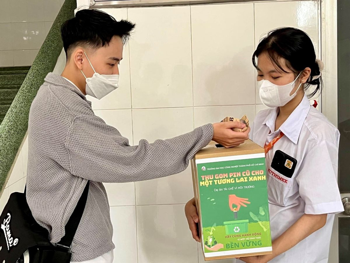 1 chinh sach quan ly chat thai nguy hai cua viet nam.jpg