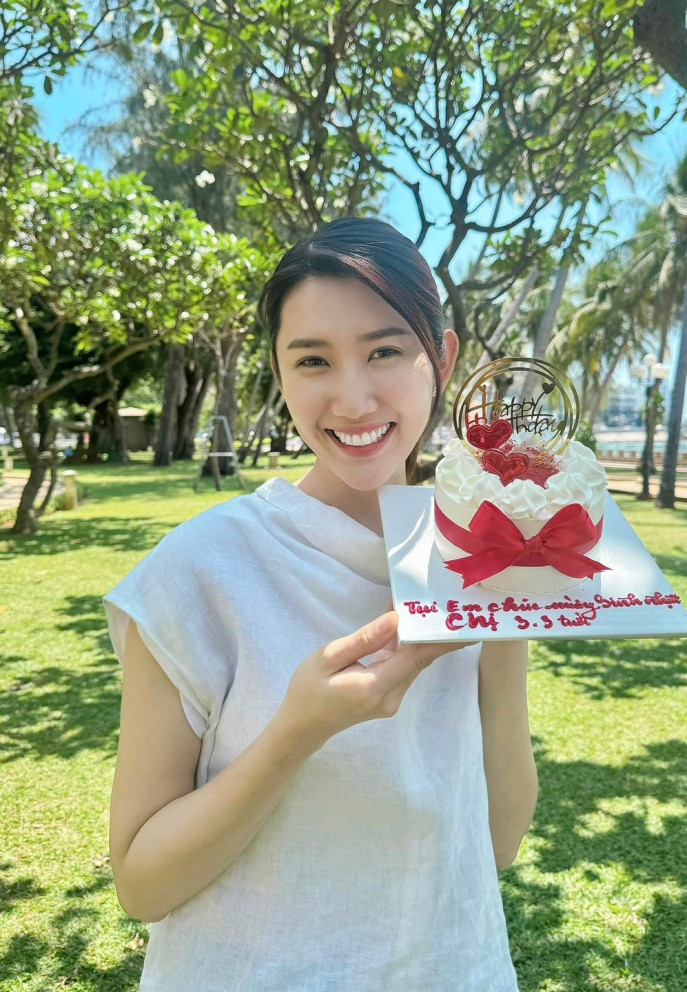 batch dd432998283 942526133912105 4057423483513232104 n.jpg