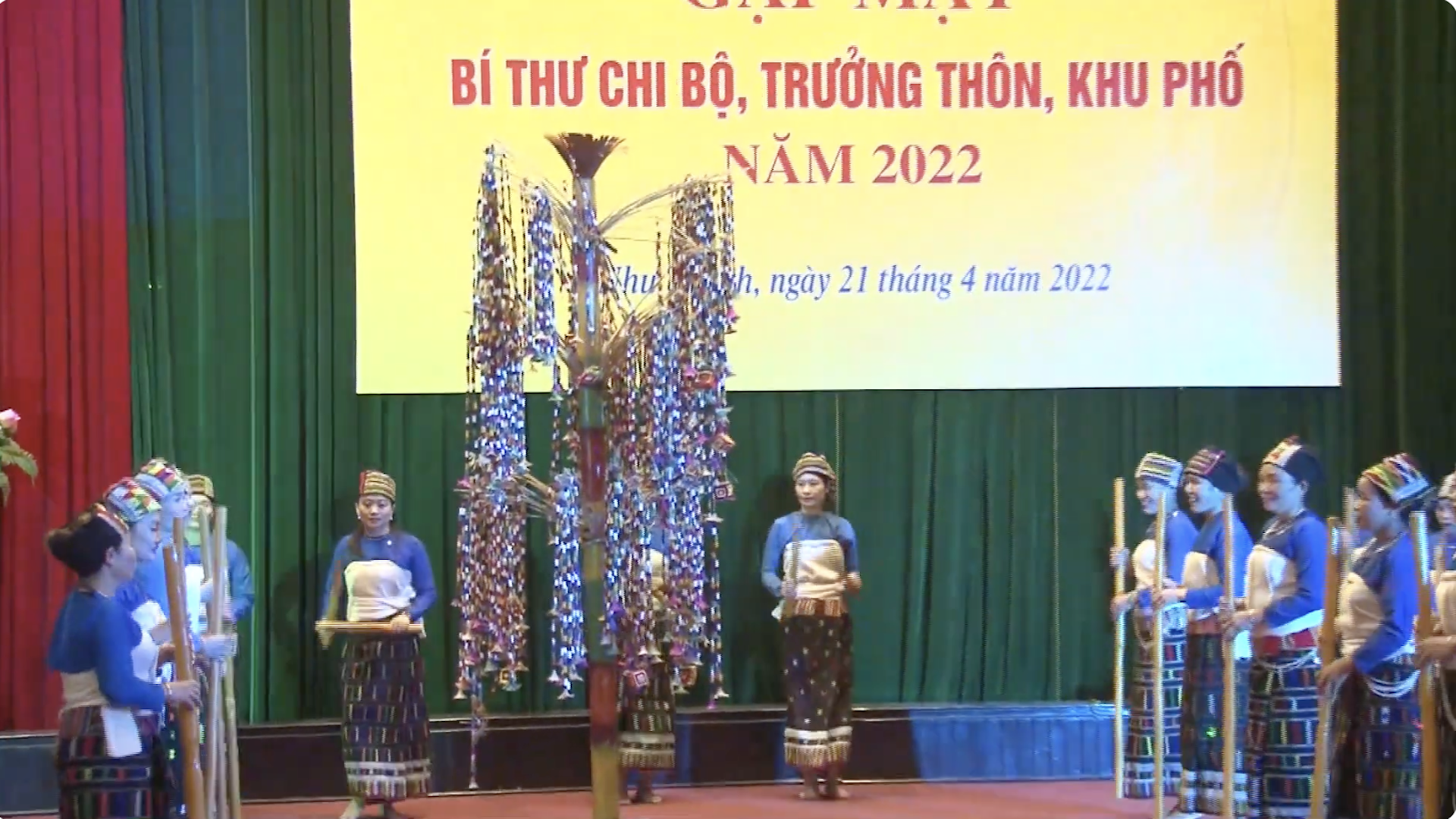 Gắn văn hóa với phát triển du lịch, tạo sinh kế cho đồng bào Thái ở thôn Mó 1