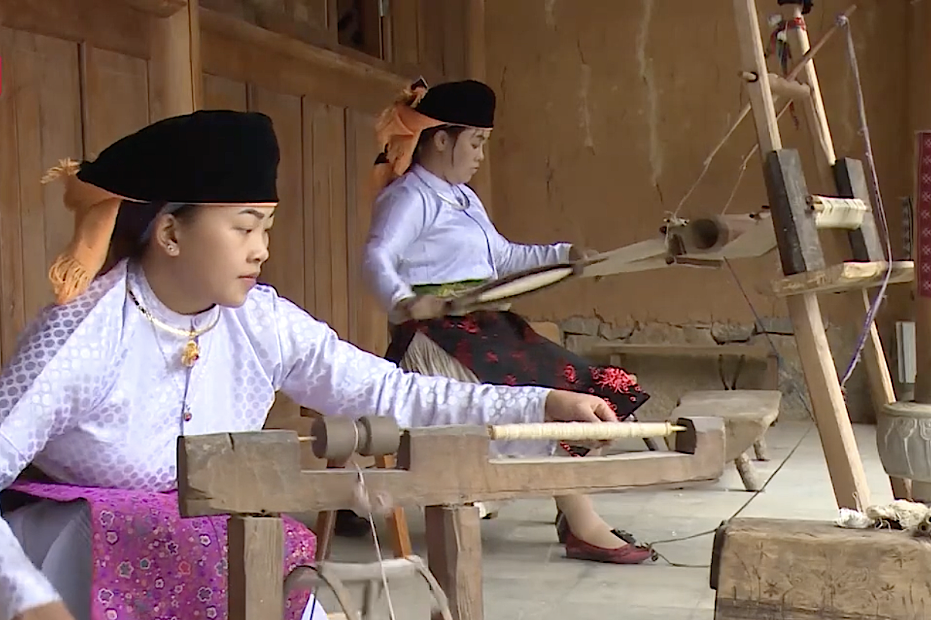 Giá trị di sản văn hóa các tộc người thiểu số là chất liệu phát triển công nghiệp văn hoá