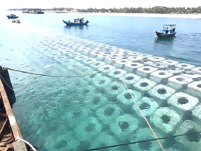 hoi an coastline.jpg