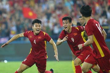 Tuyển Việt Nam được tiếp lửa trước trận gặp Indonesia