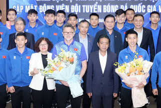 Tuyển Việt Nam được tiếp lửa trước trận gặp Indonesia