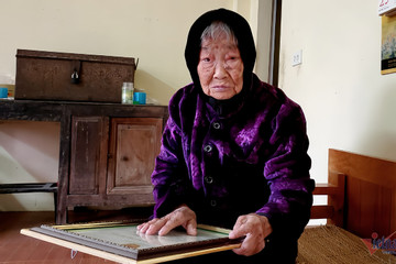 Bí quyết sống thọ của cụ bà 103 tuổi ở Thanh Hóa vẫn đi tập thể dục buổi sáng