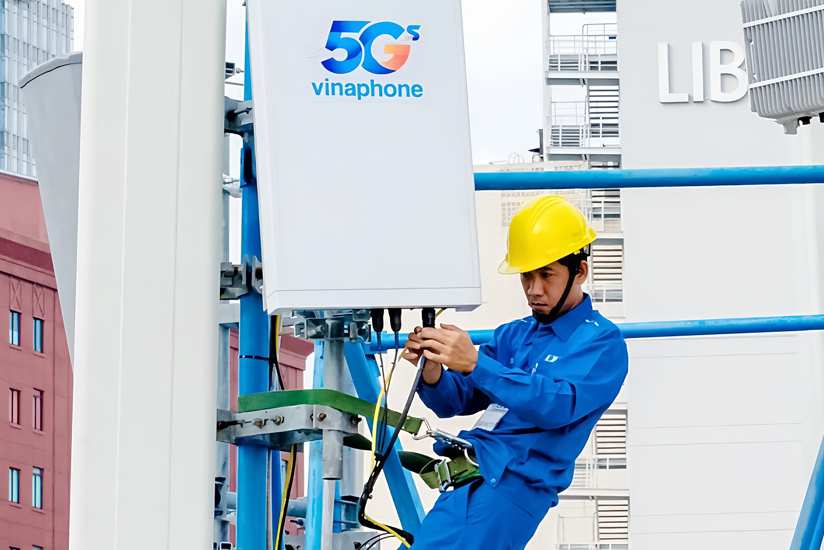 Chiều 19/3 sẽ đấu giá tần số 3700-3800 MHz cho 5G, giá khởi điểm 1.956 tỷ đồng