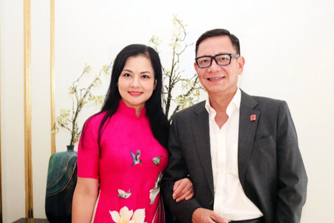 Đại tá, NSND Thu Quế kể chuyện xem chồng diễn cảnh tình cảm trên phim