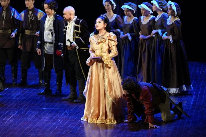 NSND Thu Quế trên sân khấu kịch nói.