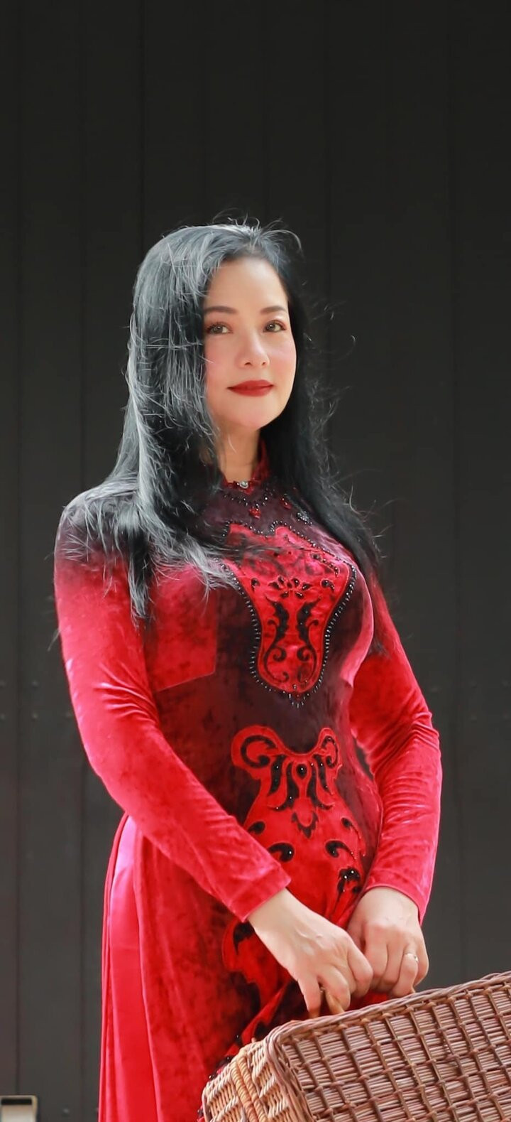 Thu Quế gác lại việc đóng phim suốt 10 năm.