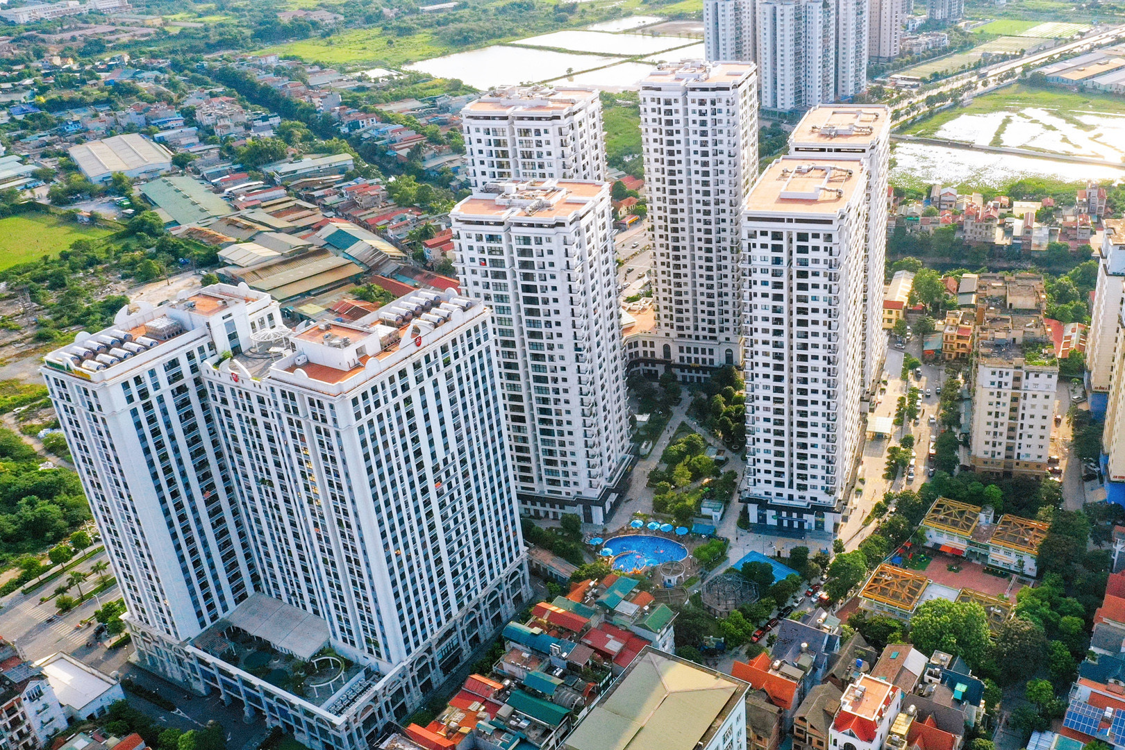 Foreign real estate buyers buy apartments for investment purposes