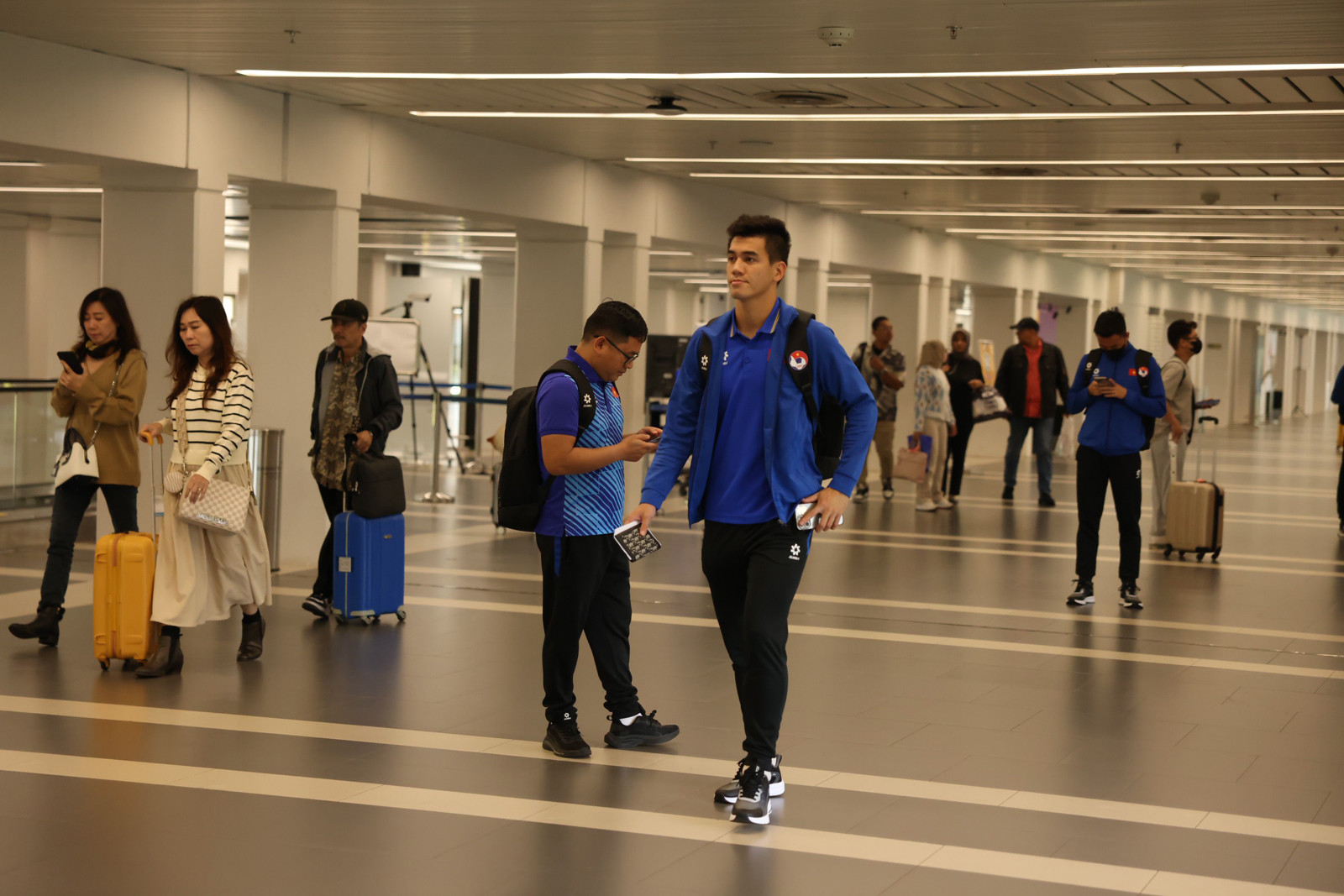 tuyen viet nam 24.jpg