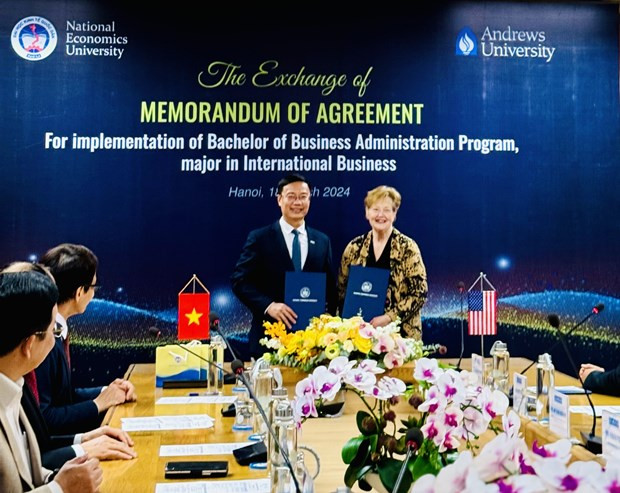 Vietnamese, US universities seal training cooperation deal
