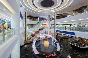 Vingroup exits Vincom Retail, shifts parent company status