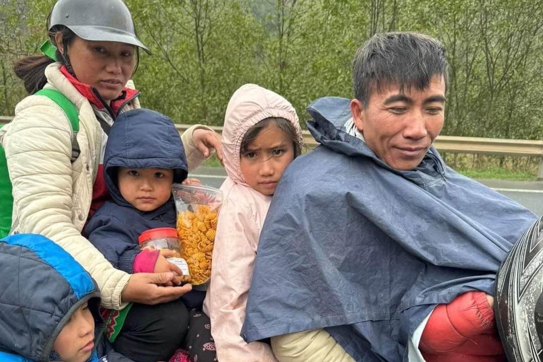 Điều kỳ diệu đến với gia đình 7 người chở nhau 700km đi tìm việc ở Lạng Sơn