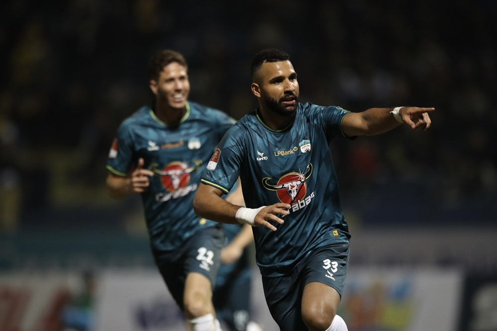 Lịch thi đấu bóng đá hôm nay 2/3/2024: Tâm điểm V-League, Ngoại hạng Anh