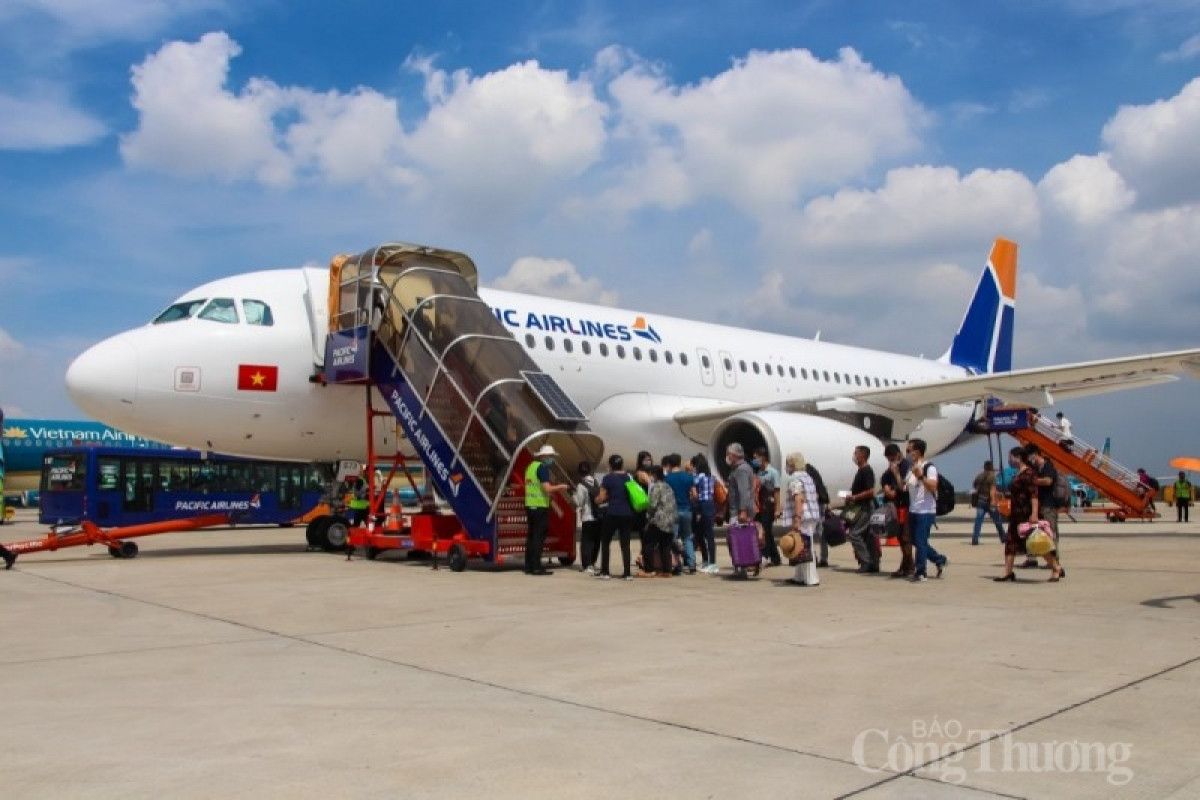 Pacific Airlines returns aircraft, transfers passengers to Vietnam Airlines