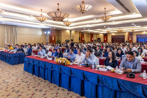 ĐH Hùng Vương TP.HCM tổ chức hội thảo kinh tế số và du lịch bền vững