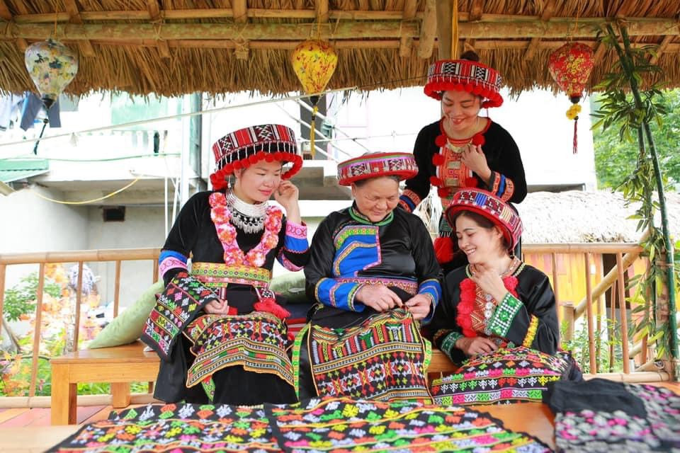 Hành trình 2.jpg