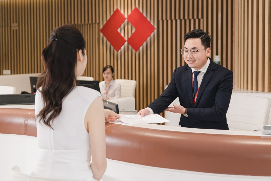 Moody’s nâng hạng triển vọng của Techcombank 2024