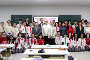 Đoàn Ủy ban Giáo dục Quốc hội Philippines tìm hiểu mô hình giáo dục của Việt Nam