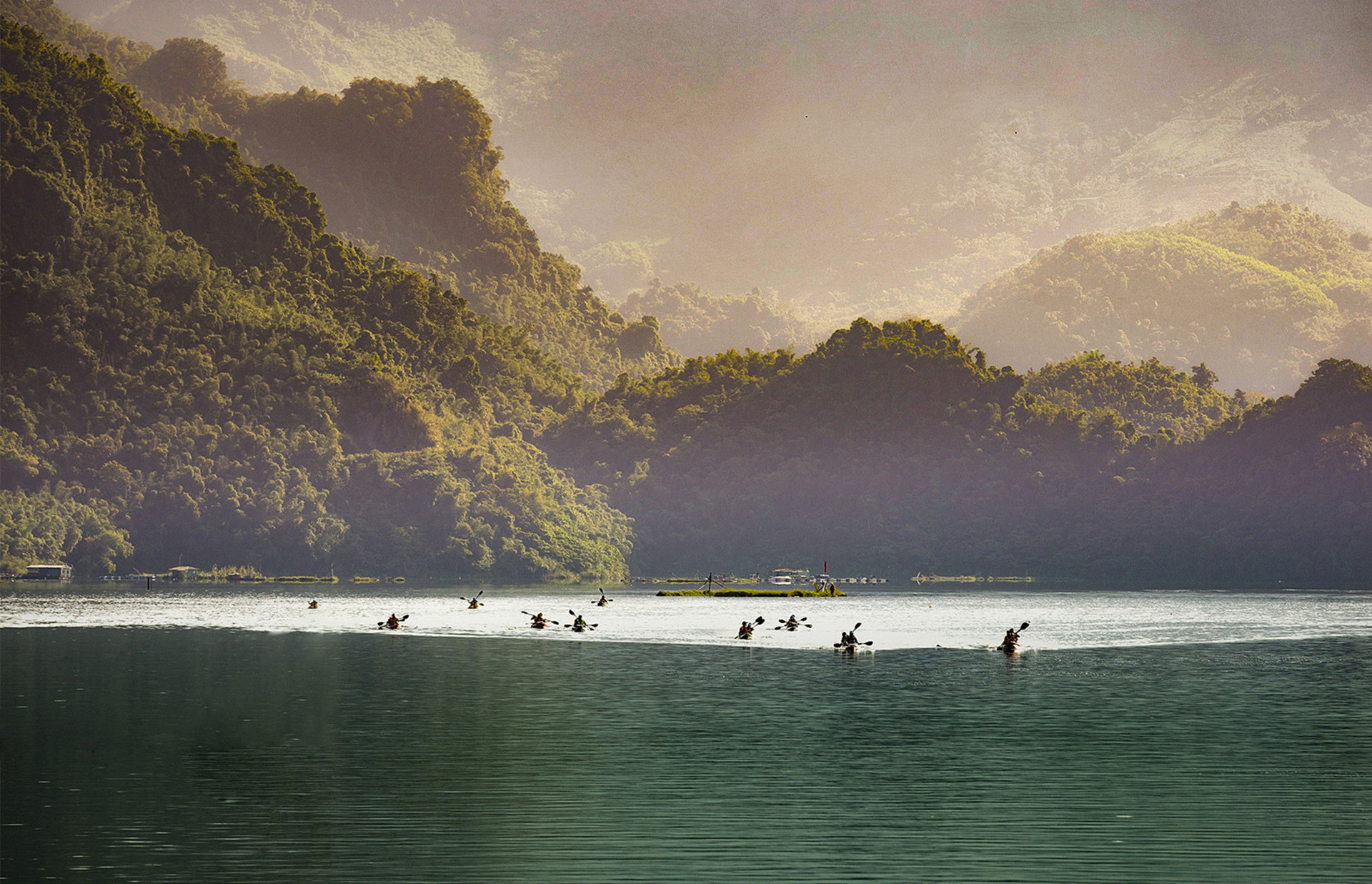 Hoa Binh Da Bac .jpg