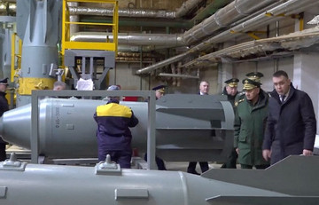 Nga sản xuất hàng loạt siêu bom FAB-3000 nặng 3 tấn