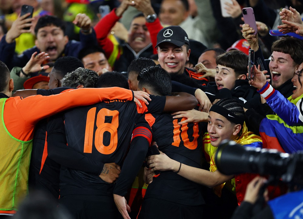 tay ban nha vs colombia 12.jpg