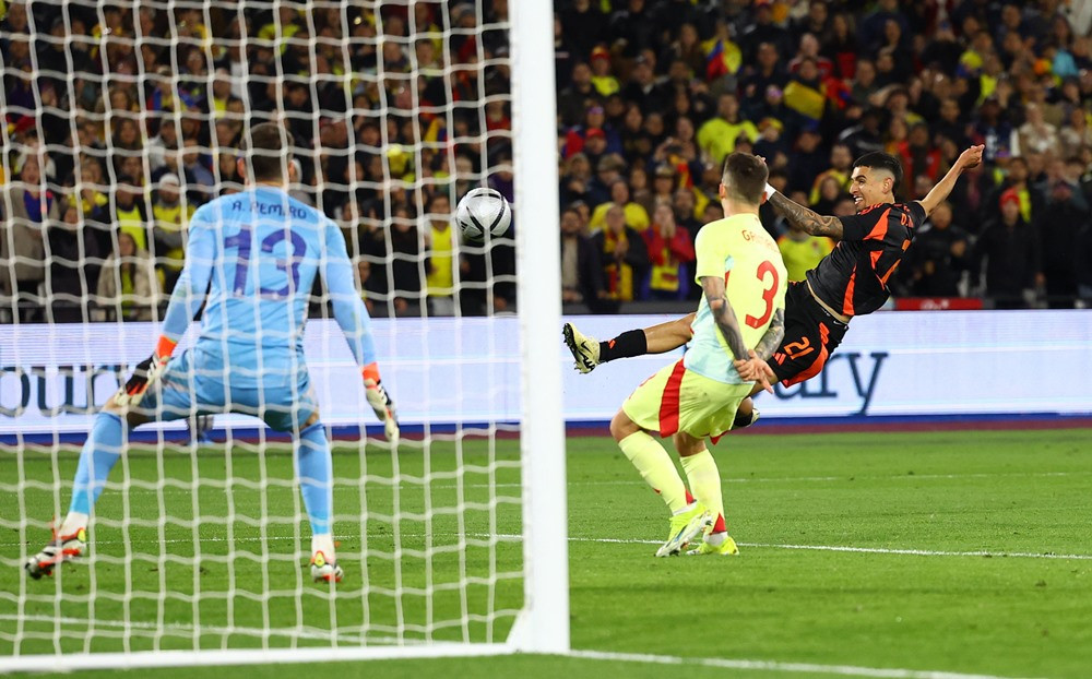 tay ban nha vs colombia 7.jpg