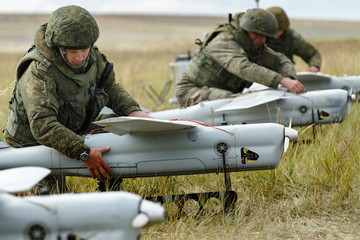 Ba Lan triệu tập đại sứ Nga vì ‘sự cố tên lửa’, UAV tấn công miền nam Ukraine