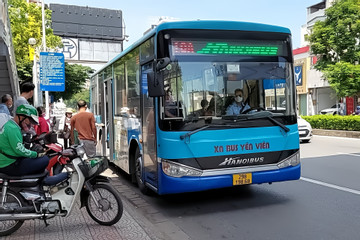 Hà Nội dừng hoạt động 5 tuyến buýt